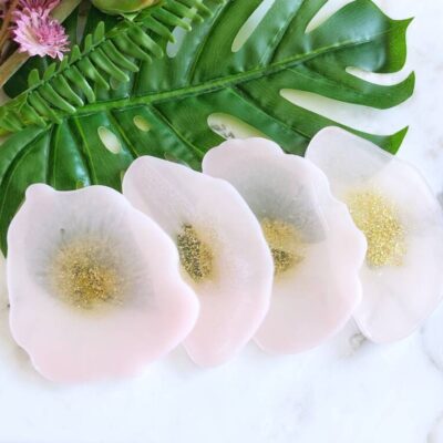 handmade display Light pink rose glitter goud
