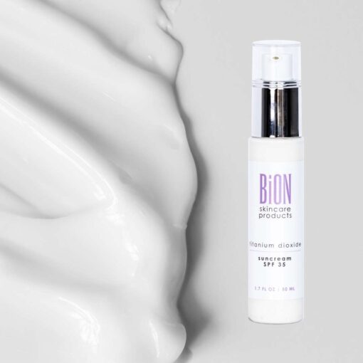Titanium Dioxide Suncream